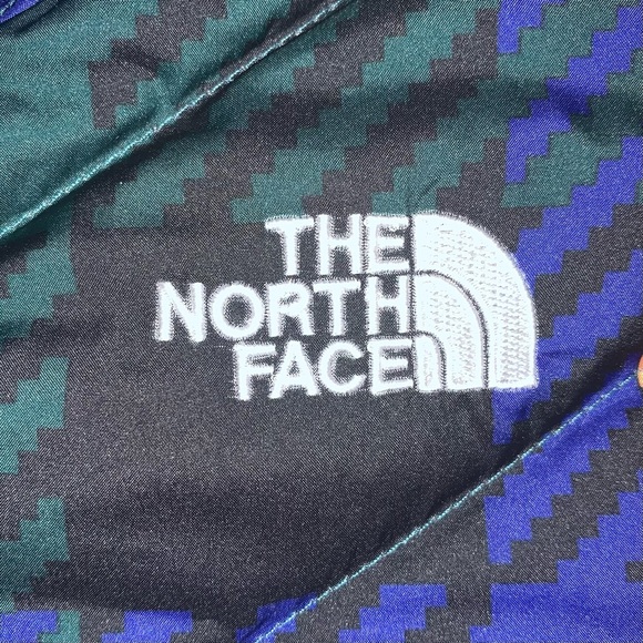 The North Face Printed ThermoBall™ Women’s Vest-Size M New - Picture 5 of 13